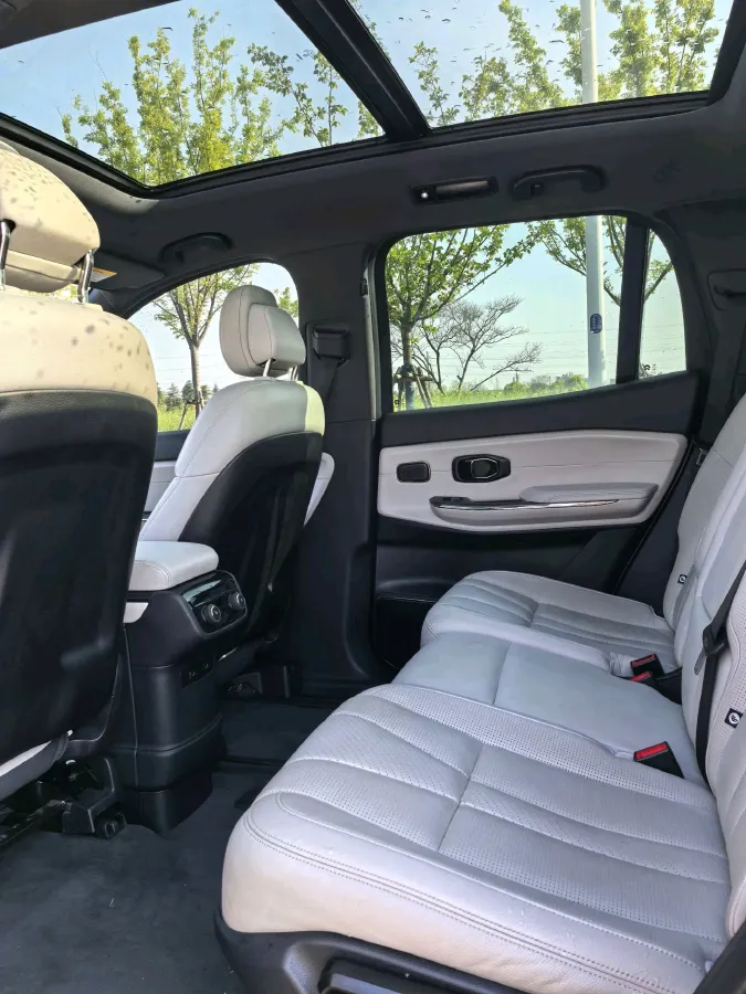 2020 NIO ES8 BEV 70KWH,autocango,china used car exporter,china ev exporter,chinese used car exporter,chinese used ev exporter