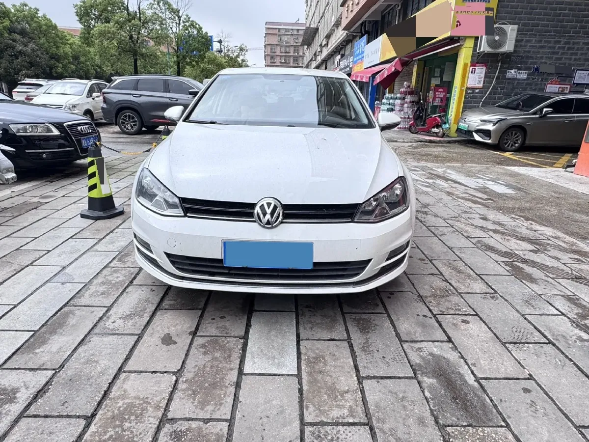 2014 Volkswagen Golf 1.4T 131HP L4 5MT,autocango,china used car exporter,china ev exporter,chinese used car exporter,chinese used ev exporter