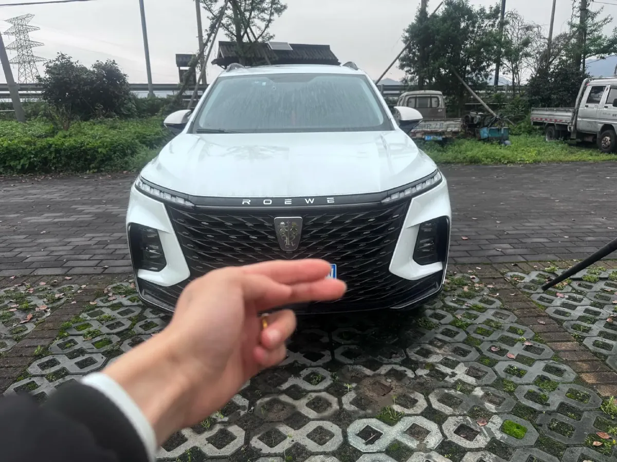 2022 Roewe RX5 MAX 1.5T 181HP L4 6AT,autocango,china used car exporter,china ev exporter,chinese used car exporter,chinese used ev exporter
