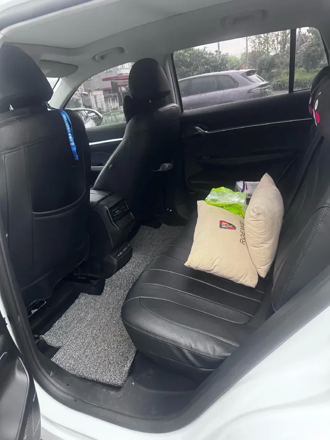 2022 Roewe RX5 MAX 1.5T 181HP L4 6AT,autocango,china used car exporter,china ev exporter,chinese used car exporter,chinese used ev exporter