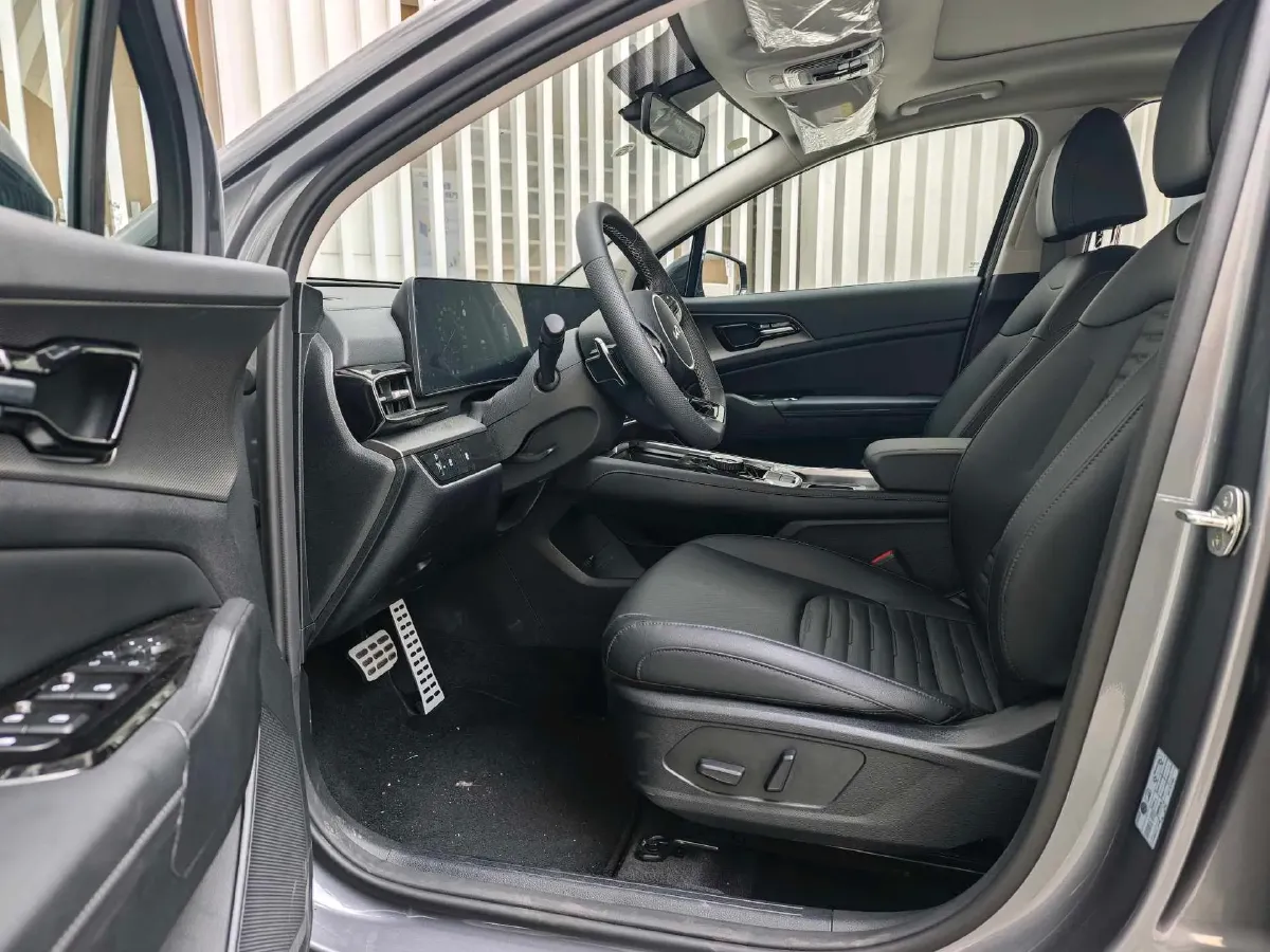 2023 Kia Sportage 2.0T 236HP L4 8AT,autocango,china used car exporter,china ev exporter,chinese used car exporter,chinese used ev exporter