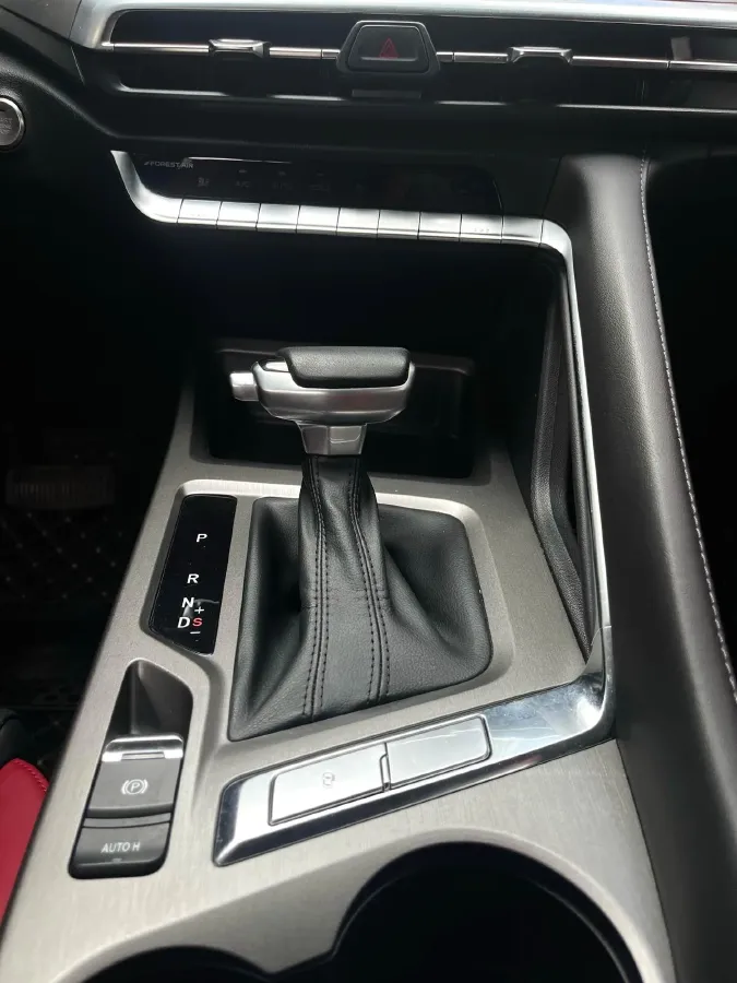 2021 ChangAn CS35 Plus 1.6L 128HP L4 5MT,autocango,china used car exporter,china ev exporter,chinese used car exporter,chinese used ev exporter