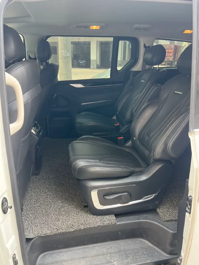 2021 MAXUS G20 2.0T 224HP L4 8AT,autocango,china used car exporter,china ev exporter,chinese used car exporter,chinese used ev exporter