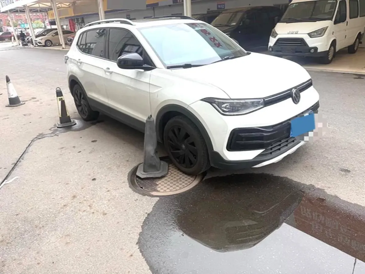 2025 Volkswagen Tharu 1.5T 160HP L4 7DCT,autocango,china used car exporter,china ev exporter,chinese used car exporter,chinese used ev exporter