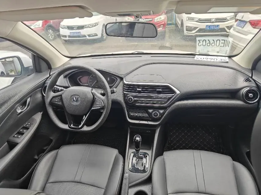 2019 ChangAn Alsvin 1.5L 107HP L4 5DCT,autocango,china used car exporter,china ev exporter,chinese used car exporter,chinese used ev exporter