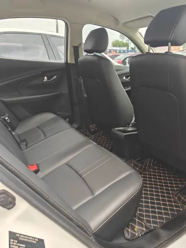 2019 ChangAn Alsvin 1.5L 107HP L4 5DCT,autocango,china used car exporter,china ev exporter,chinese used car exporter,chinese used ev exporter