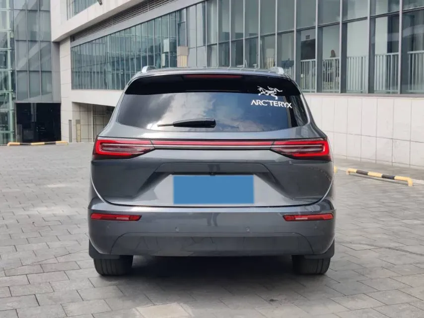 2022 Volvo S60 2.0T 197HP L4 8AT,autocango,china used car exporter,china ev exporter,chinese used car exporter,chinese used ev exporter