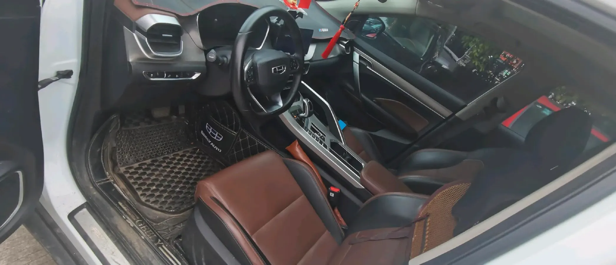 2019 Geely Coolray 1.5T 177HP L3 7DCT,autocango,china used car exporter,china ev exporter,chinese used car exporter,chinese used ev exporter