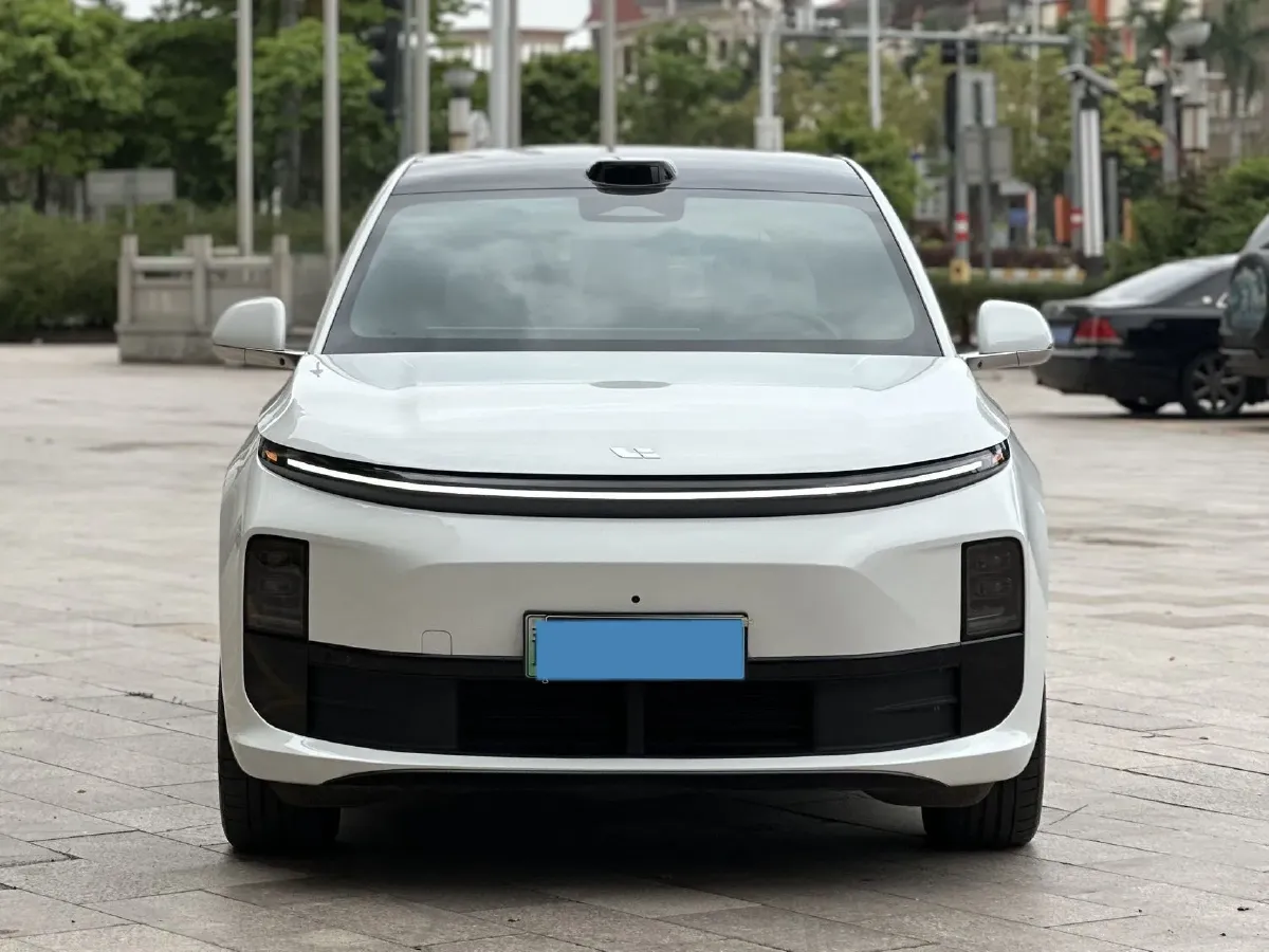 2024 Li L6 Range Extended 154HP L4 REEV 36.8KWH,autocango,china used car exporter,china ev exporter,chinese used car exporter,chinese used ev exporter