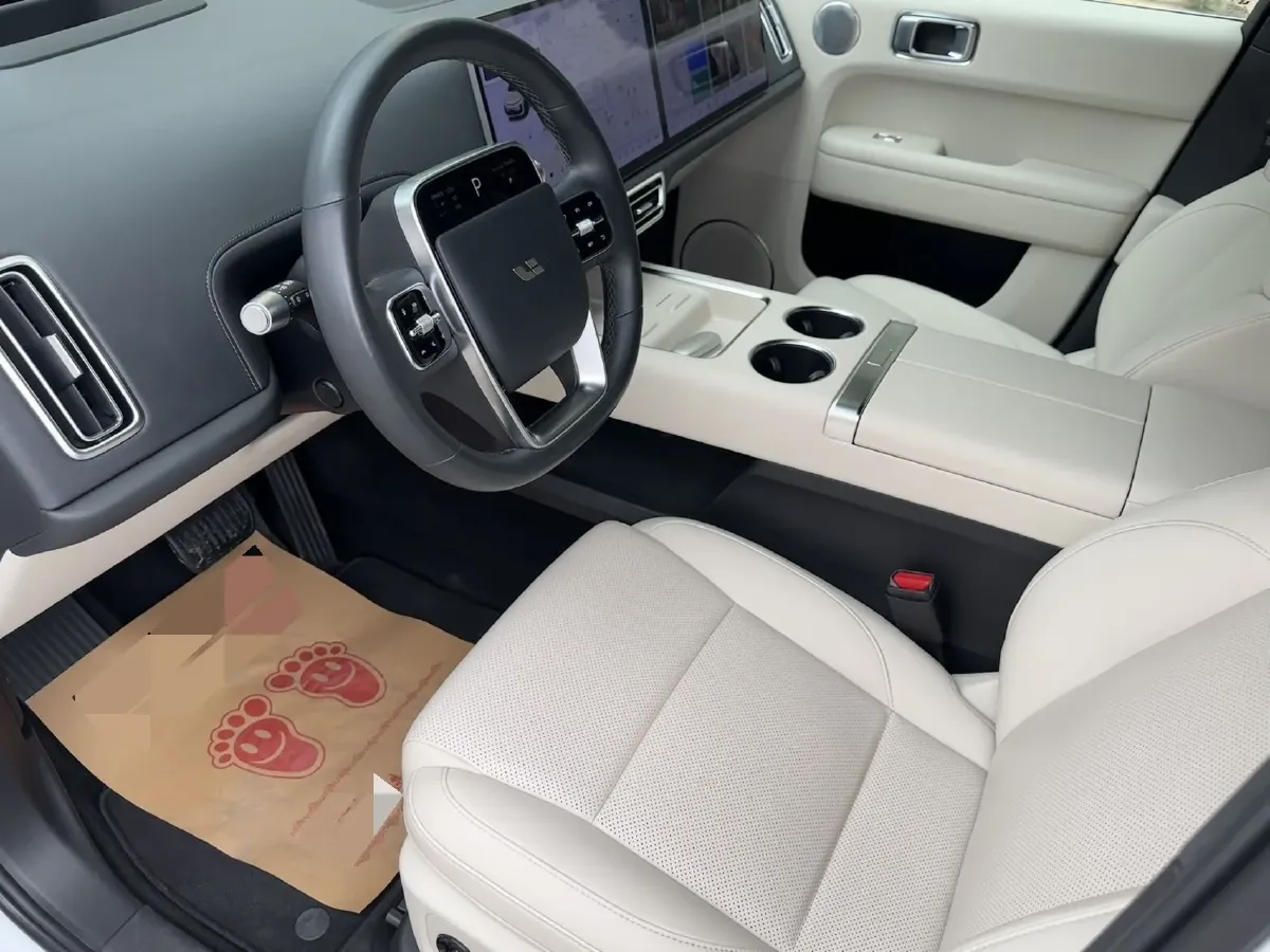 2024 Li L6 Range Extended 154HP L4 REEV 36.8KWH,autocango,china used car exporter,china ev exporter,chinese used car exporter,chinese used ev exporter