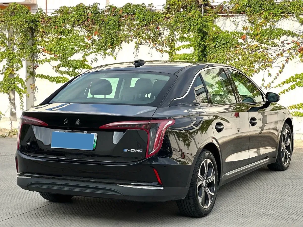 2024 HongQi E-QM5 BEV 60KWH,autocango,china used car exporter,china ev exporter,chinese used car exporter,chinese used ev exporter