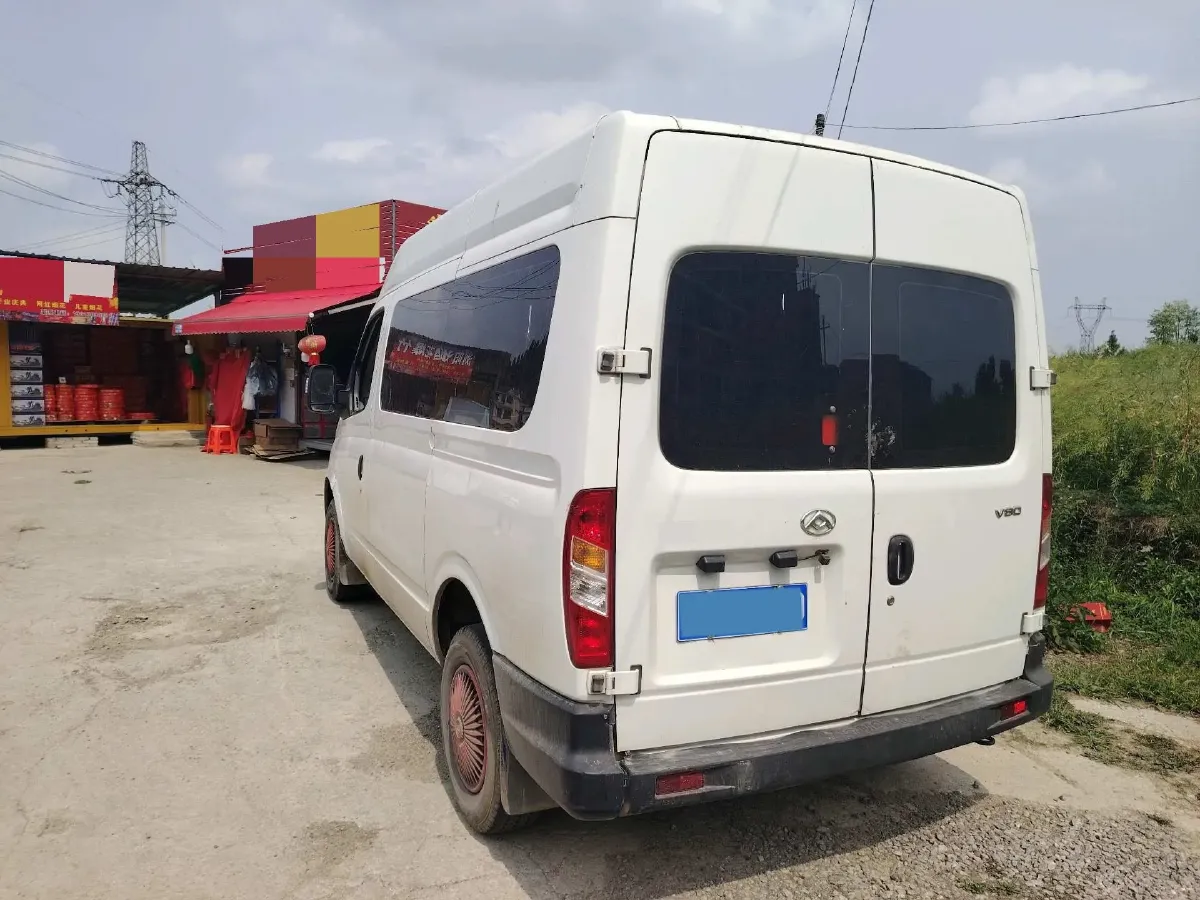 2020 MAXUS XinTu V80 2.5T 136HP L4 6MT,autocango,china used car exporter,china ev exporter,chinese used car exporter,chinese used ev exporter