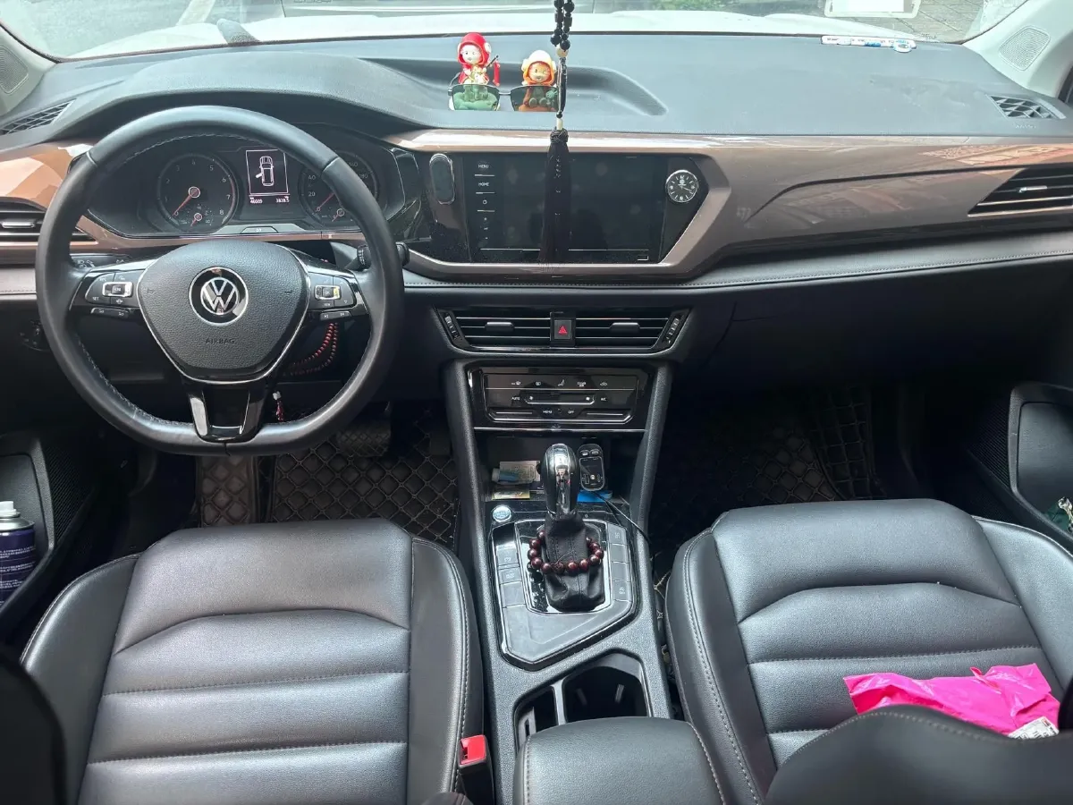 2021 Volkswagen Tharu 1.4T 150HP L4 7DCT,autocango,china used car exporter,china ev exporter,chinese used car exporter,chinese used ev exporter