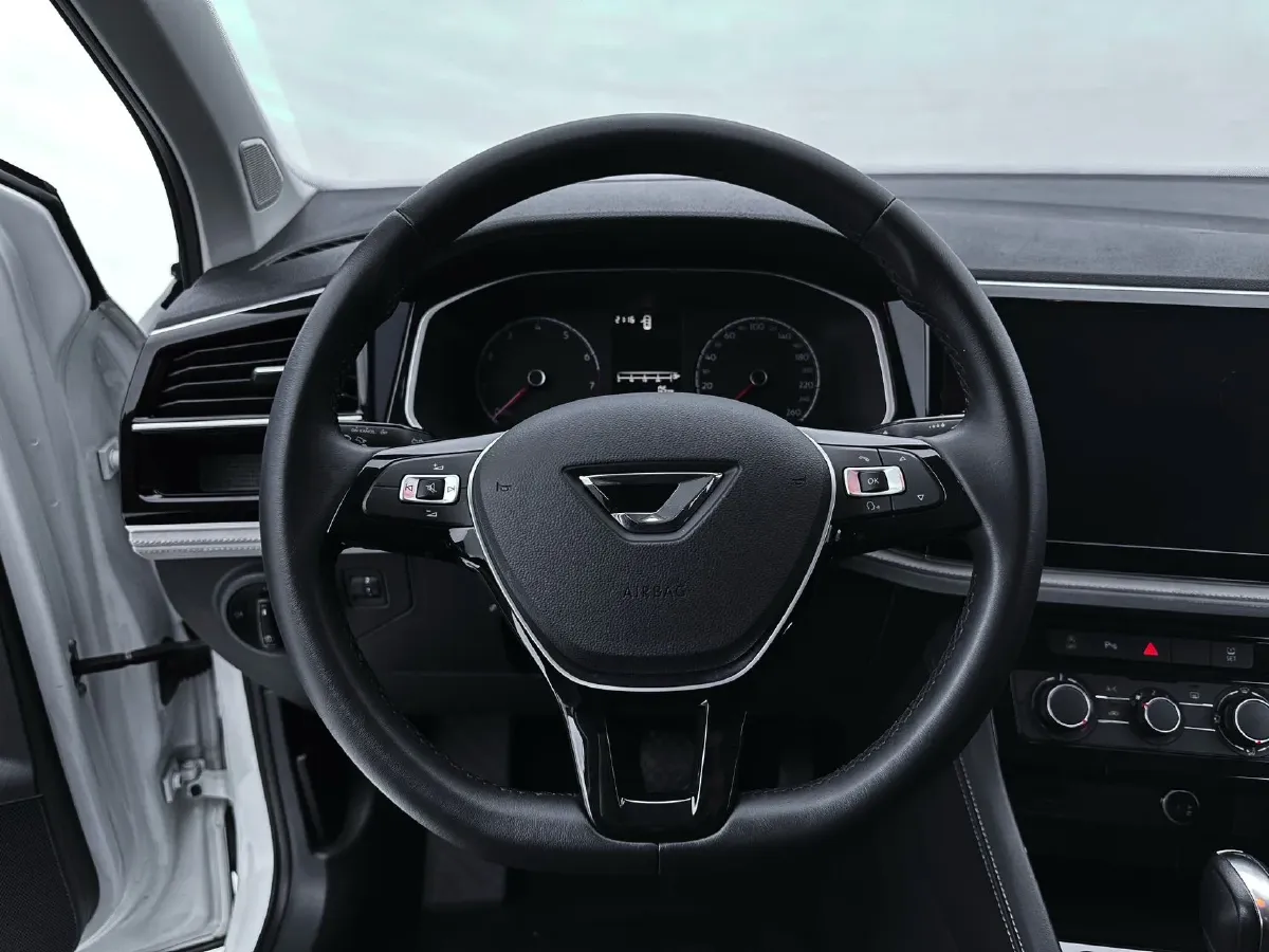 2023 Jetta VS5 1.4T 150HP L4 6AT,autocango,china used car exporter,china ev exporter,chinese used car exporter,chinese used ev exporter