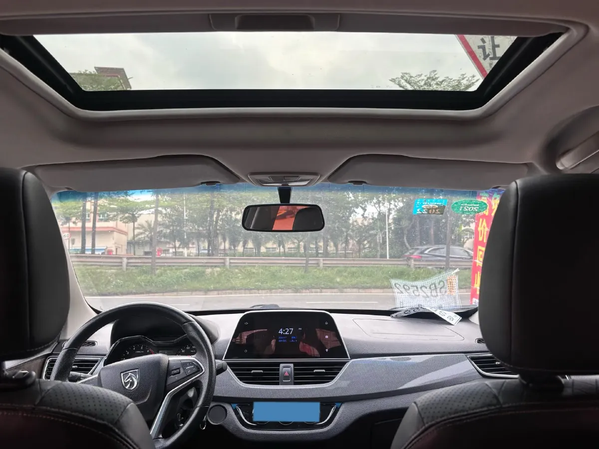 2018 BaoJun 360 1.5L 112HP L4 6MT,autocango,china used car exporter,china ev exporter,chinese used car exporter,chinese used ev exporter