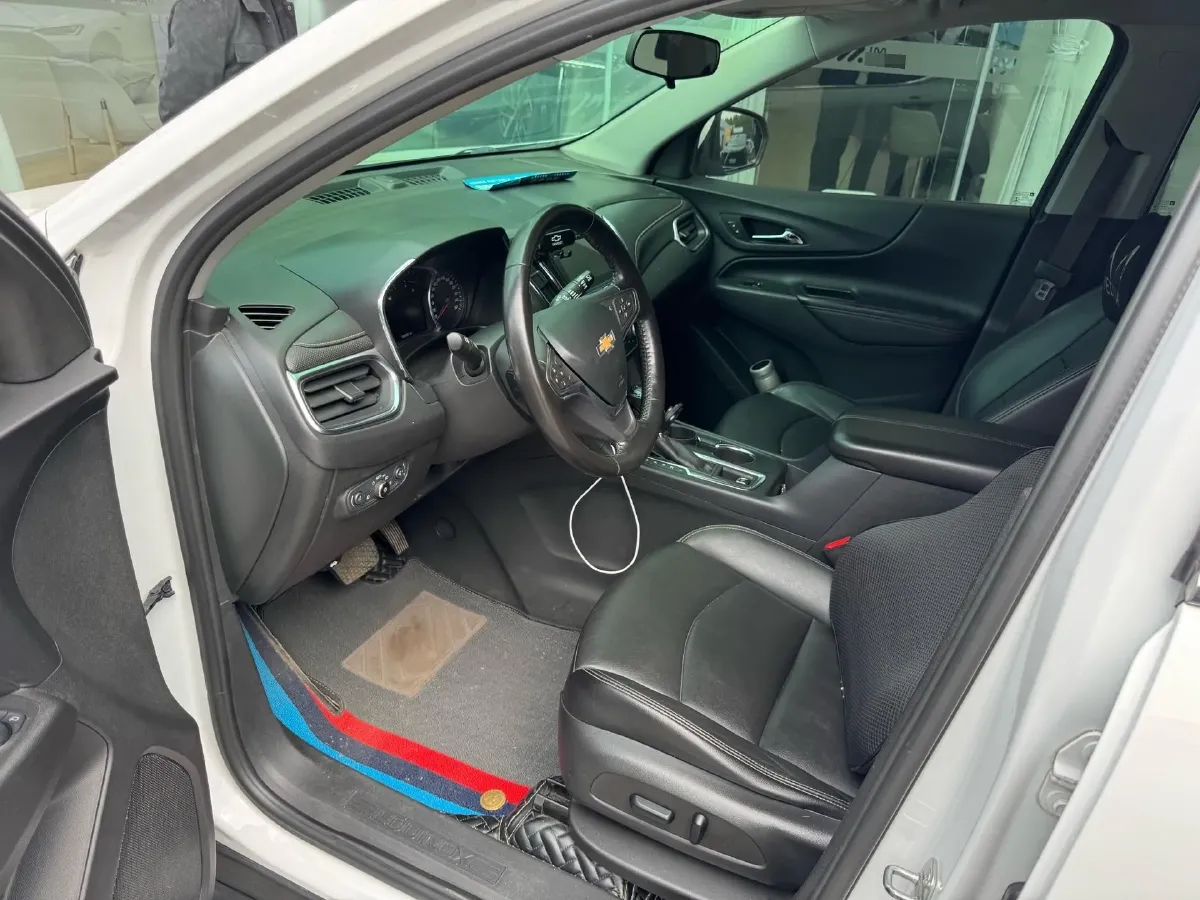 2018 Chevrolet Equinox 1.5T 180HP L4 6AT,autocango,china used car exporter,china ev exporter,chinese used car exporter,chinese used ev exporter