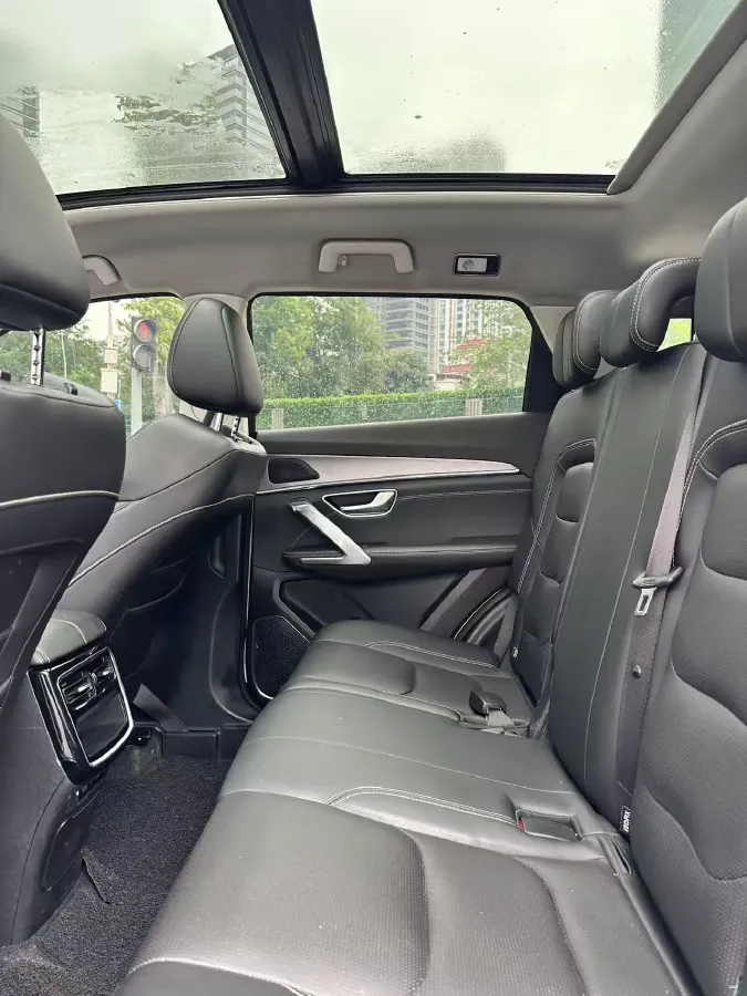 2021 Jetour X70 Plus 1.5T 156HP L4 6DCT,autocango,china used car exporter,china ev exporter,chinese used car exporter,chinese used ev exporter