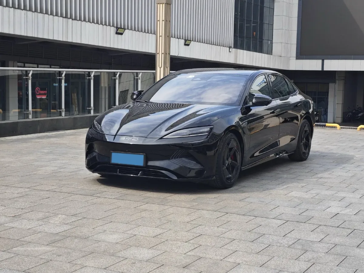 2022 AITO AITO M5 Range Extended 125HP REEV 40KWH,autocango,china used car exporter,china ev exporter,chinese used car exporter,chinese used ev exporter