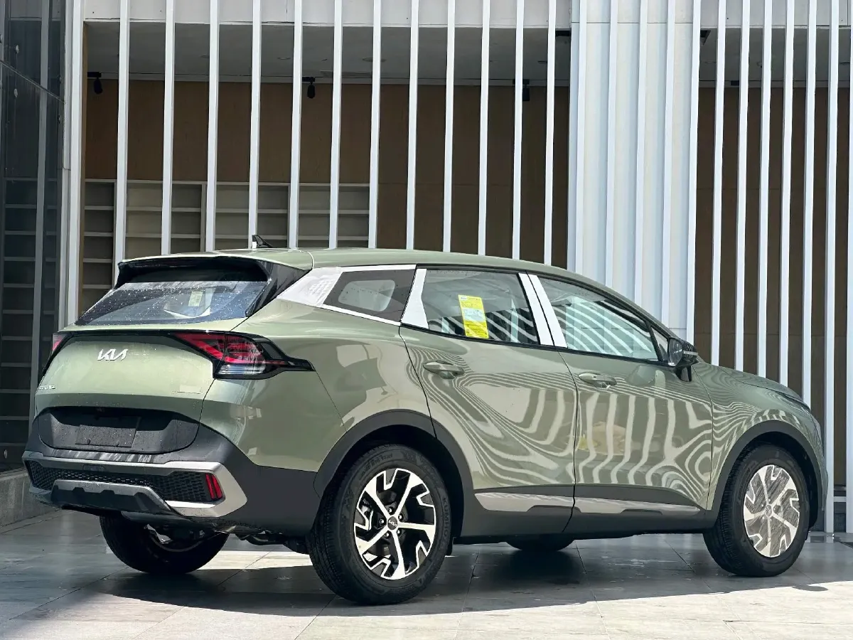 2025 Kia Sportage 1.5T 200HP L4 8AT,autocango,china used car exporter,china ev exporter,chinese used car exporter,chinese used ev exporter