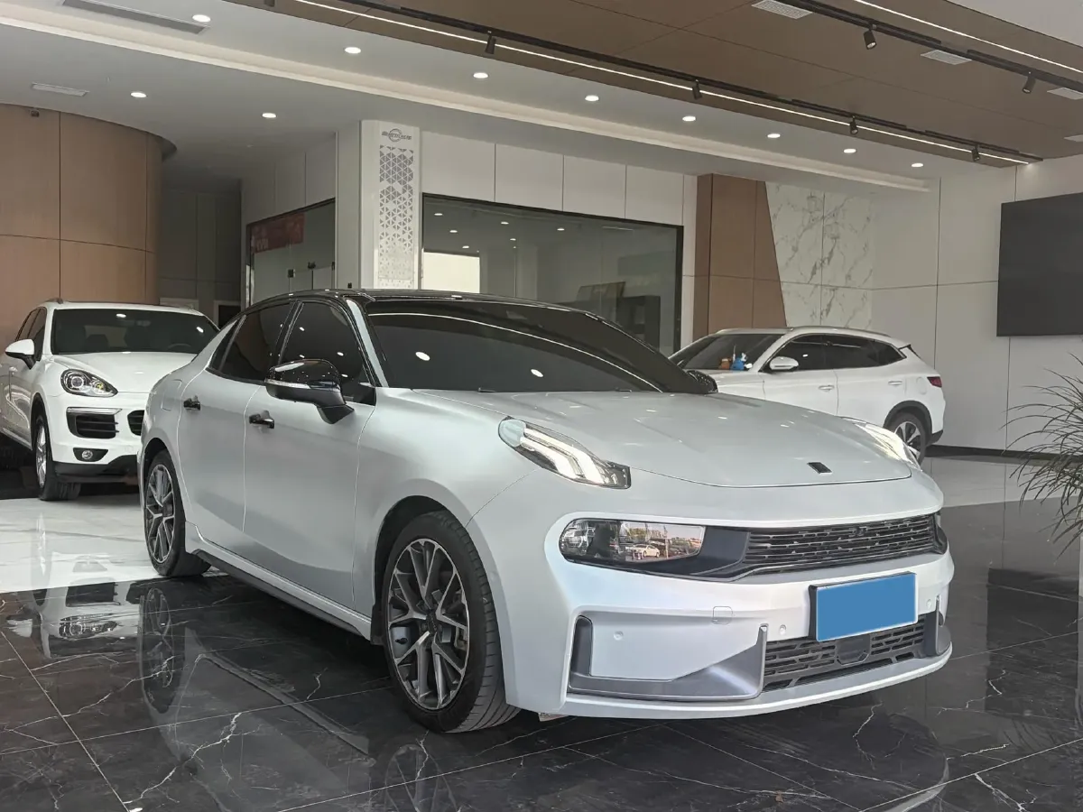 2022 LYNK&CO 03 2.0T 190HP L4 7DCT,autocango,china used car exporter,china ev exporter,chinese used car exporter,chinese used ev exporter