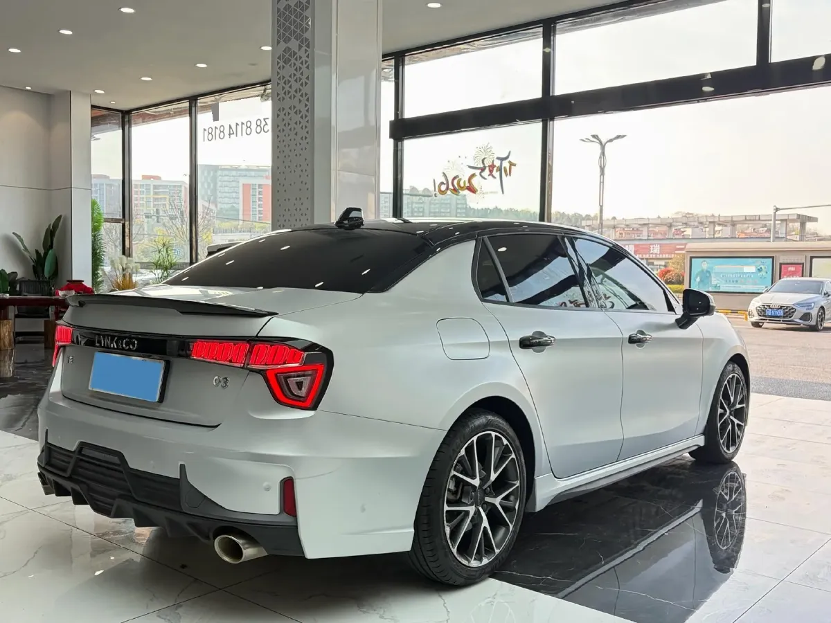 2022 LYNK&CO 03 2.0T 190HP L4 7DCT,autocango,china used car exporter,china ev exporter,chinese used car exporter,chinese used ev exporter