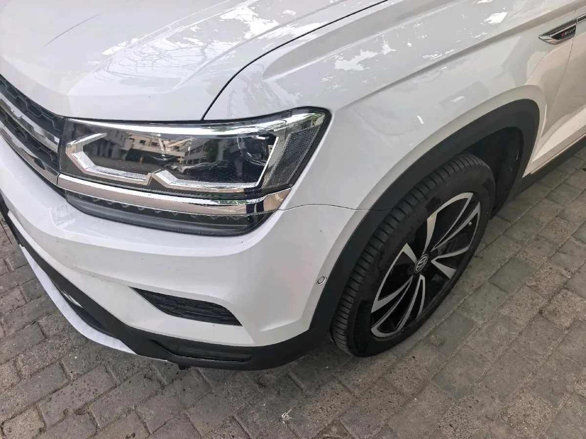 2020 Volkswagen Tharu 2.0T 186HP L4 7DCT,autocango,china used car exporter,china ev exporter,chinese used car exporter,chinese used ev exporter