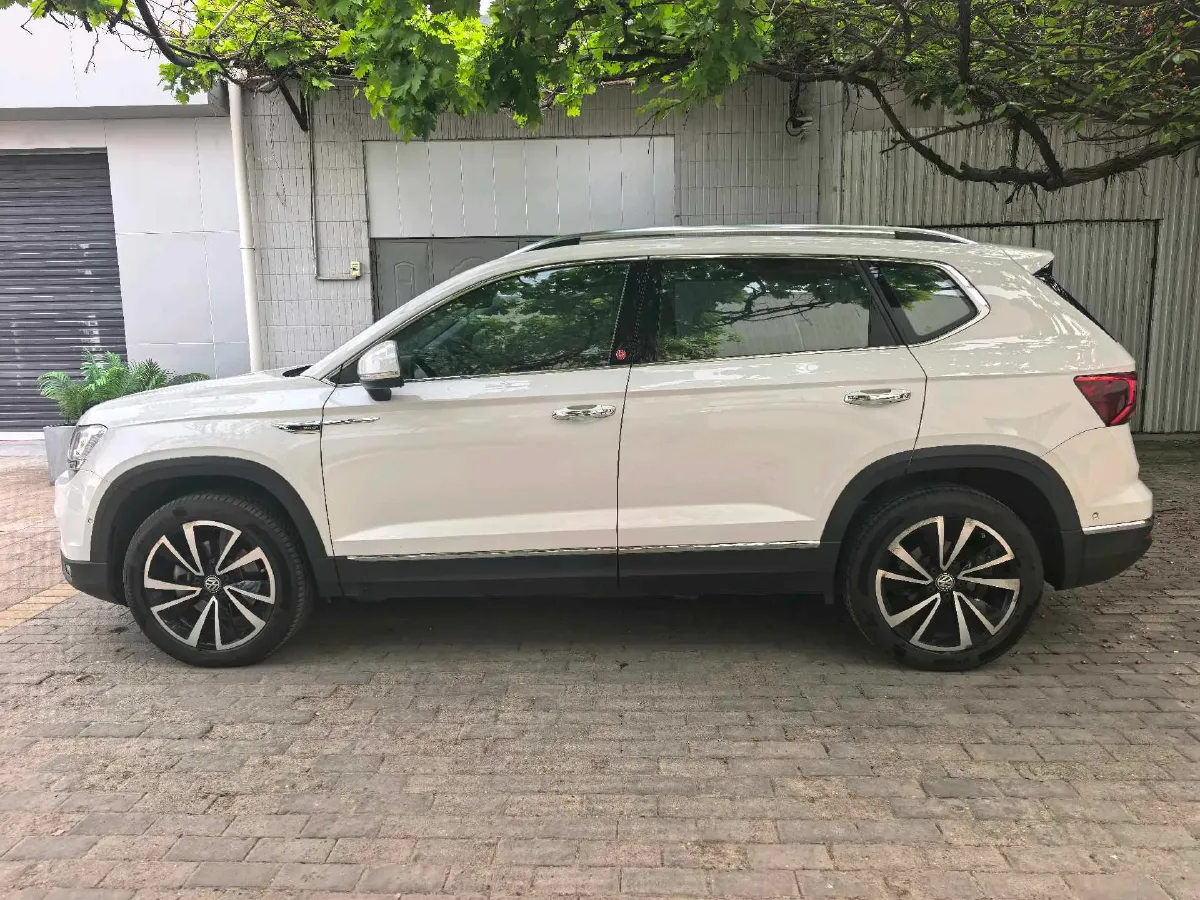 2020 Volkswagen Tharu 2.0T 186HP L4 7DCT,autocango,china used car exporter,china ev exporter,chinese used car exporter,chinese used ev exporter