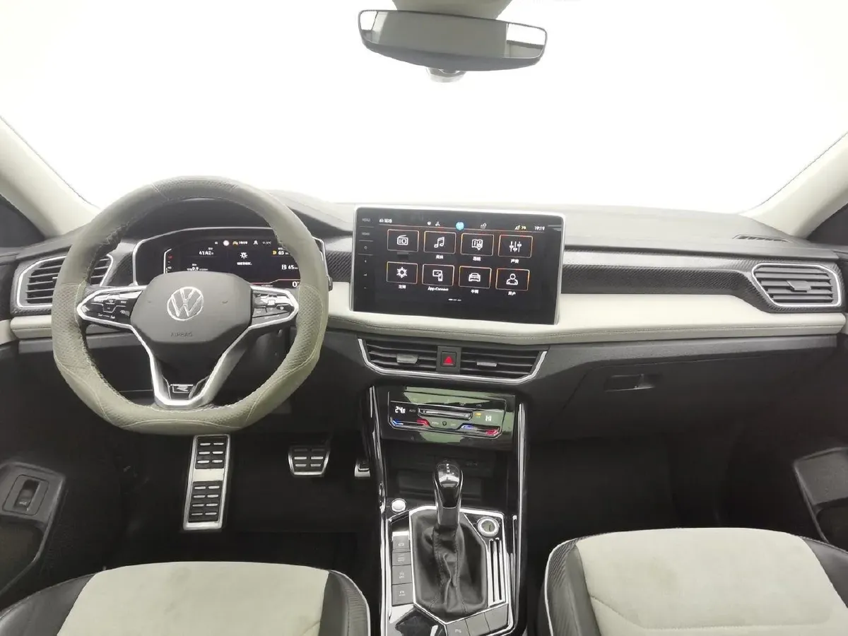 2023 Volkswagen Tayron X 2.0T 186HP L4 7DCT,autocango,china used car exporter,china ev exporter,chinese used car exporter,chinese used ev exporter