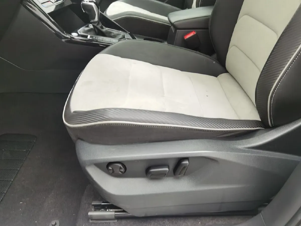 2023 Volkswagen Tayron X 2.0T 186HP L4 7DCT,autocango,china used car exporter,china ev exporter,chinese used car exporter,chinese used ev exporter