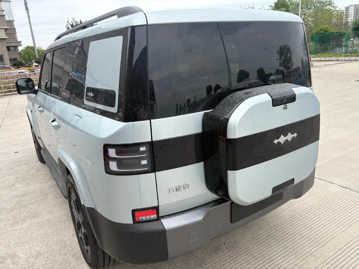 2025 FangChengBao Tai 7 1.5T 156HP L4 E-CVT PHEV,autocango,china used car exporter,china ev exporter,chinese used car exporter,chinese used ev exporter