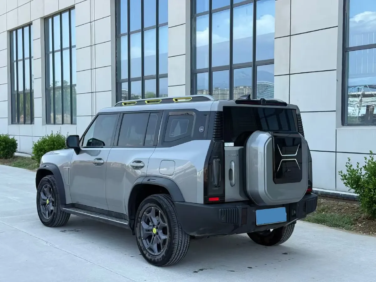 2023 Jetour Traveller 2.0T 254HP L4 7DCT,autocango,china used car exporter,china ev exporter,chinese used car exporter,chinese used ev exporter