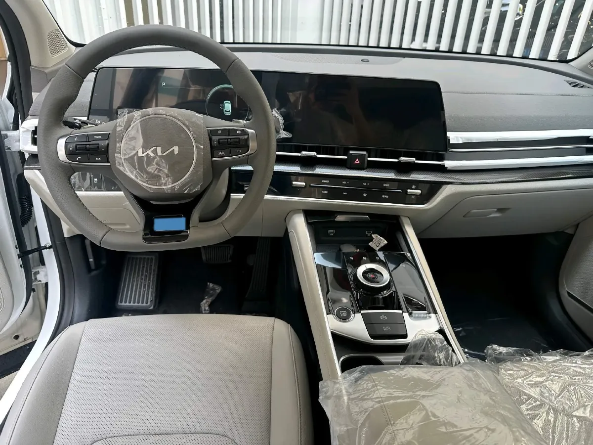 2025 Kia Sportage 1.5T 200HP L4 8AT,autocango,china used car exporter,china ev exporter,chinese used car exporter,chinese used ev exporter