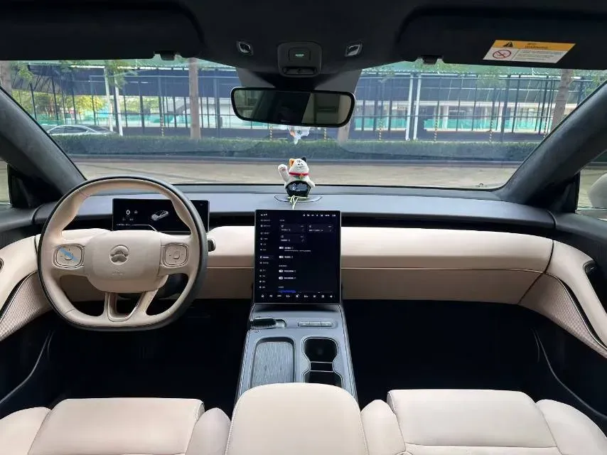 2024 NIO ET5 BEV 75KWH,autocango,china used car exporter,china ev exporter,chinese used car exporter,chinese used ev exporter