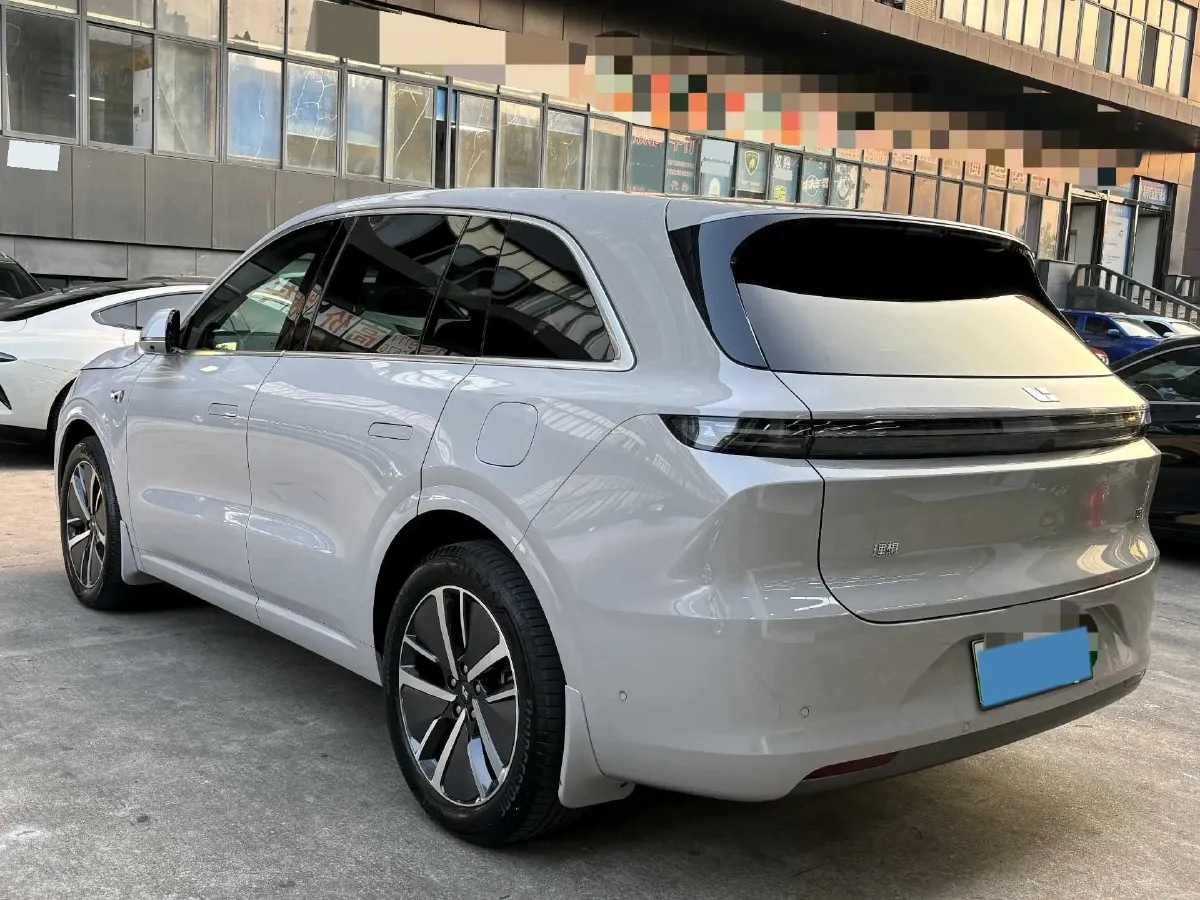 2023 Li L7 Range Extended 154HP REEV 40.9KWH,autocango,china used car exporter,china ev exporter,chinese used car exporter,chinese used ev exporter