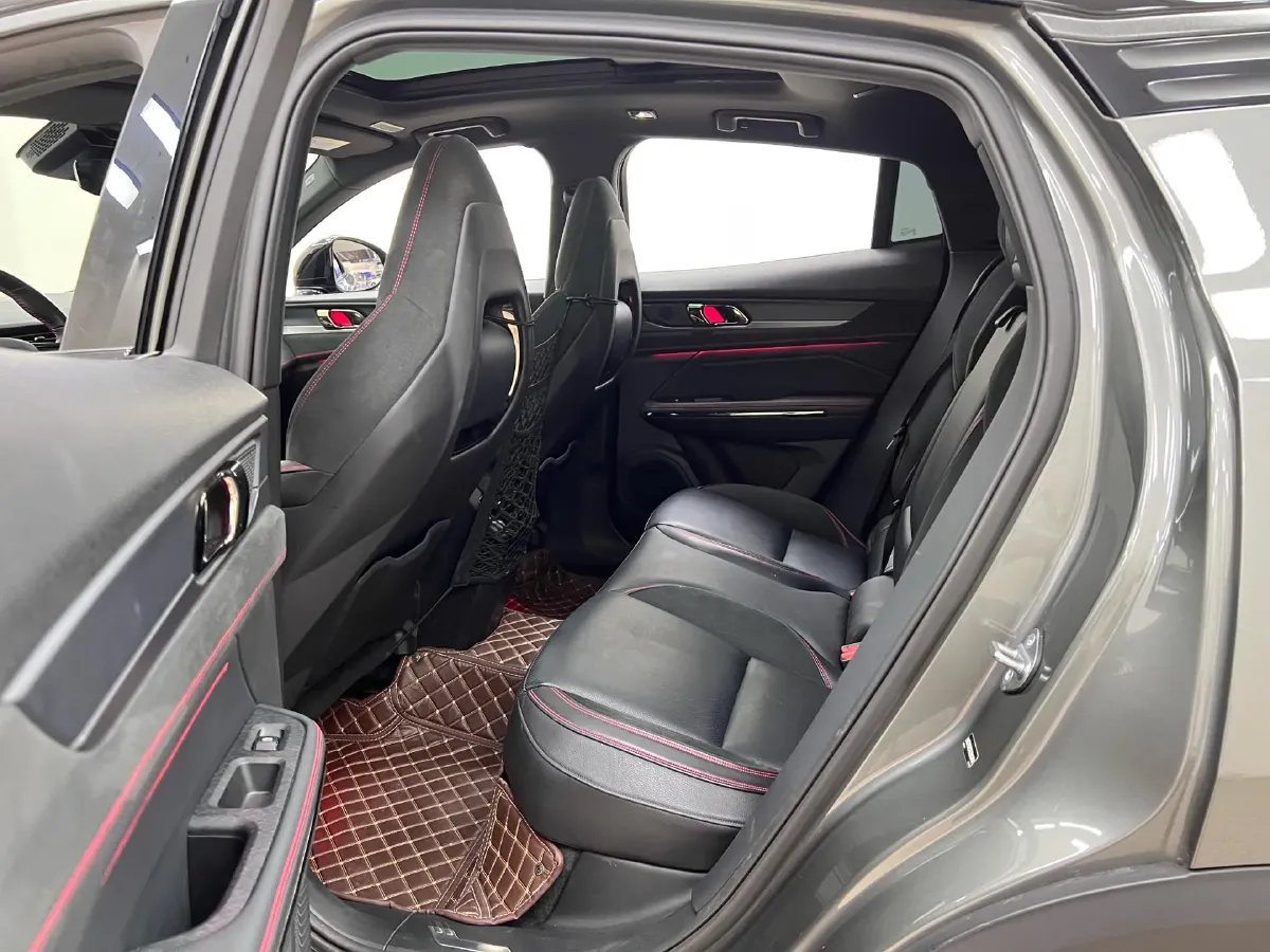 2021 LYNK&CO 01 2.0T 254HP L4 8AT,autocango,china used car exporter,china ev exporter,chinese used car exporter,chinese used ev exporter