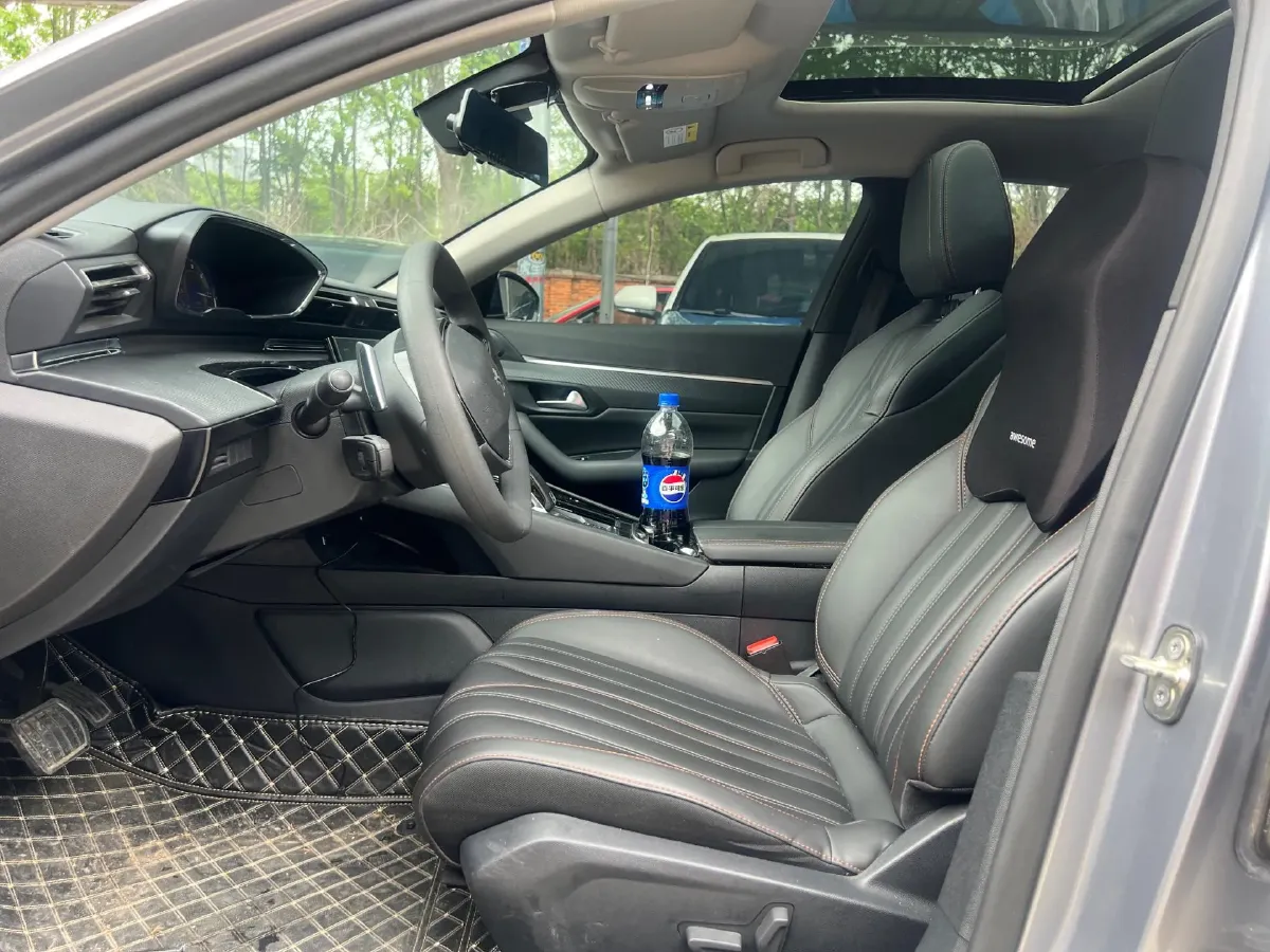 2022 Peugeot 508 1.6T 170HP L4 6AT,autocango,china used car exporter,china ev exporter,chinese used car exporter,chinese used ev exporter