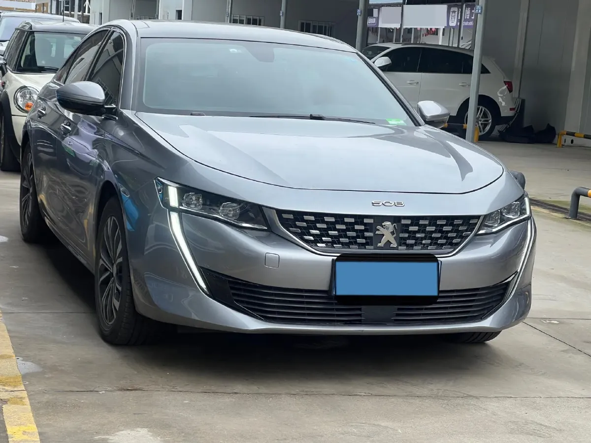 2022 Peugeot 508 1.6T 170HP L4 6AT,autocango,china used car exporter,china ev exporter,chinese used car exporter,chinese used ev exporter