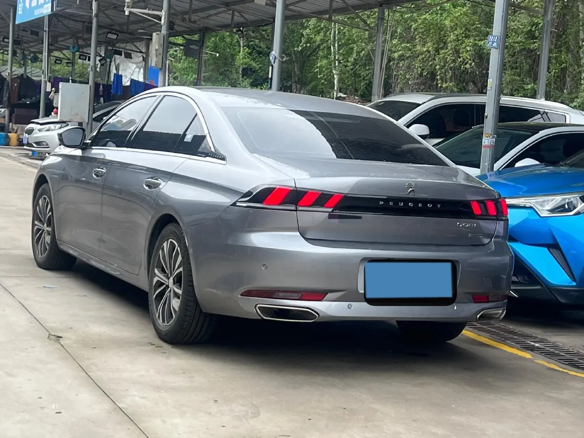 2022 Peugeot 508 1.6T 170HP L4 6AT,autocango,china used car exporter,china ev exporter,chinese used car exporter,chinese used ev exporter