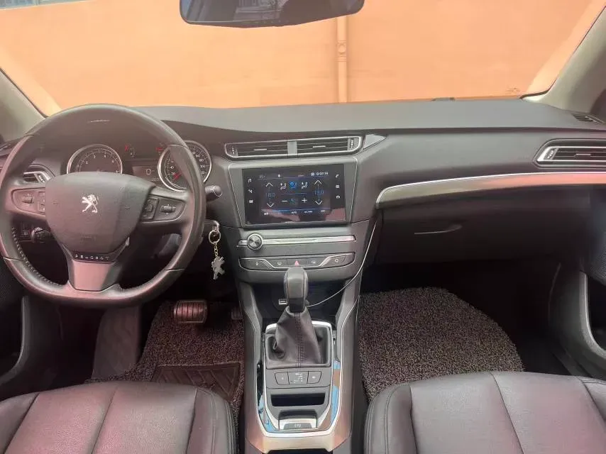 2018 Peugeot 408 1.6T 167HP L4 6AT,autocango,china used car exporter,china ev exporter,chinese used car exporter,chinese used ev exporter