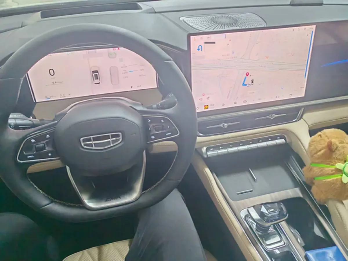 2025 Geely Monjaro 2.0T 238HP L4 8AT,autocango,china used car exporter,china ev exporter,chinese used car exporter,chinese used ev exporter