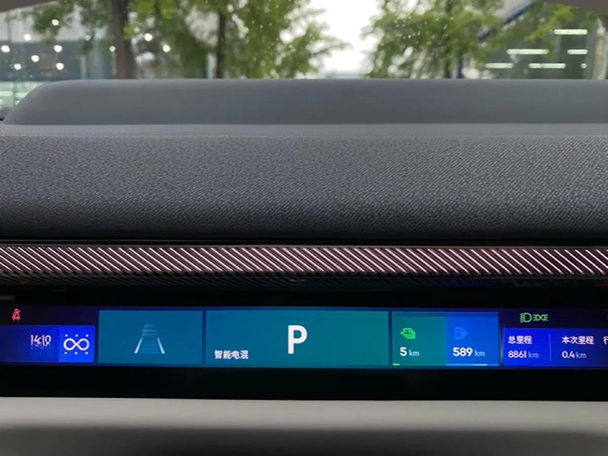 2025 LYNK&CO 900 2.0T 254HP L4 3DHT PHEV,autocango,china used car exporter,china ev exporter,chinese used car exporter,chinese used ev exporter