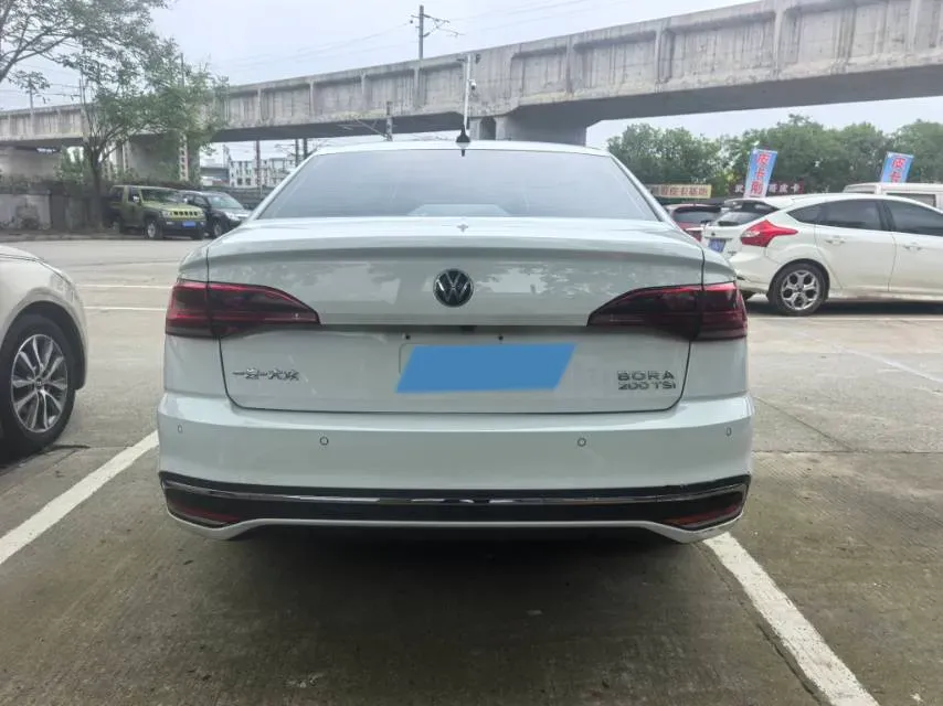 2023 Volkswagen Bora 1.2T 116HP L4 7DCT,autocango,china used car exporter,china ev exporter,chinese used car exporter,chinese used ev exporter