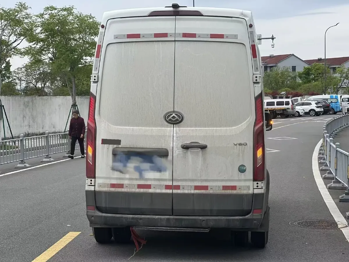 2022 MAXUS XinTu V90 2.0T 150HP L4 6AT,autocango,china used car exporter,china ev exporter,chinese used car exporter,chinese used ev exporter