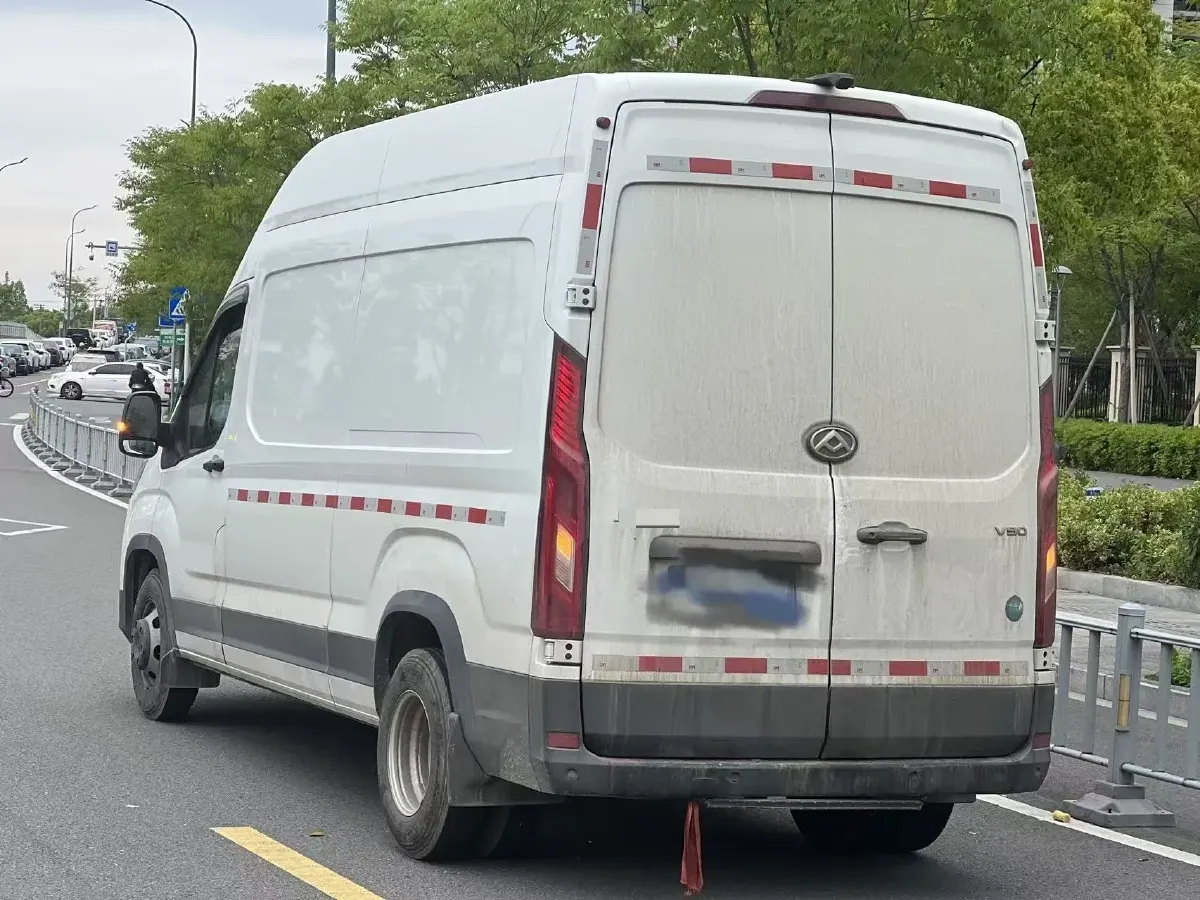 2022 MAXUS XinTu V90 2.0T 150HP L4 6AT,autocango,china used car exporter,china ev exporter,chinese used car exporter,chinese used ev exporter