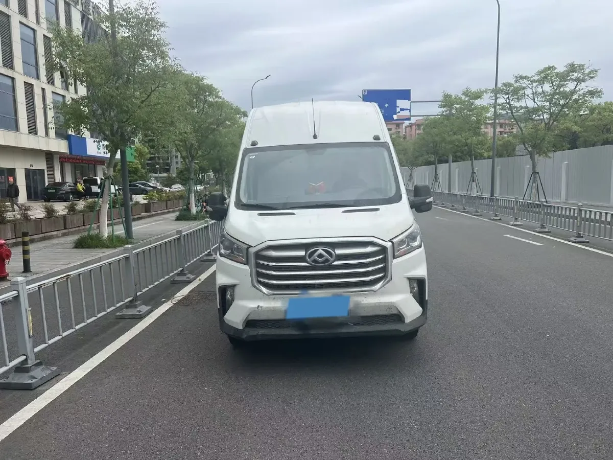 2022 MAXUS XinTu V90 2.0T 150HP L4 6AT,autocango,china used car exporter,china ev exporter,chinese used car exporter,chinese used ev exporter