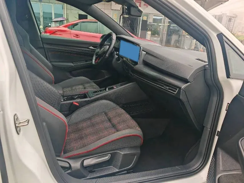 2023 Volkswagen GolfGTI 2.0T 220HP L4 7DCT,autocango,china used car exporter,china ev exporter,chinese used car exporter,chinese used ev exporter