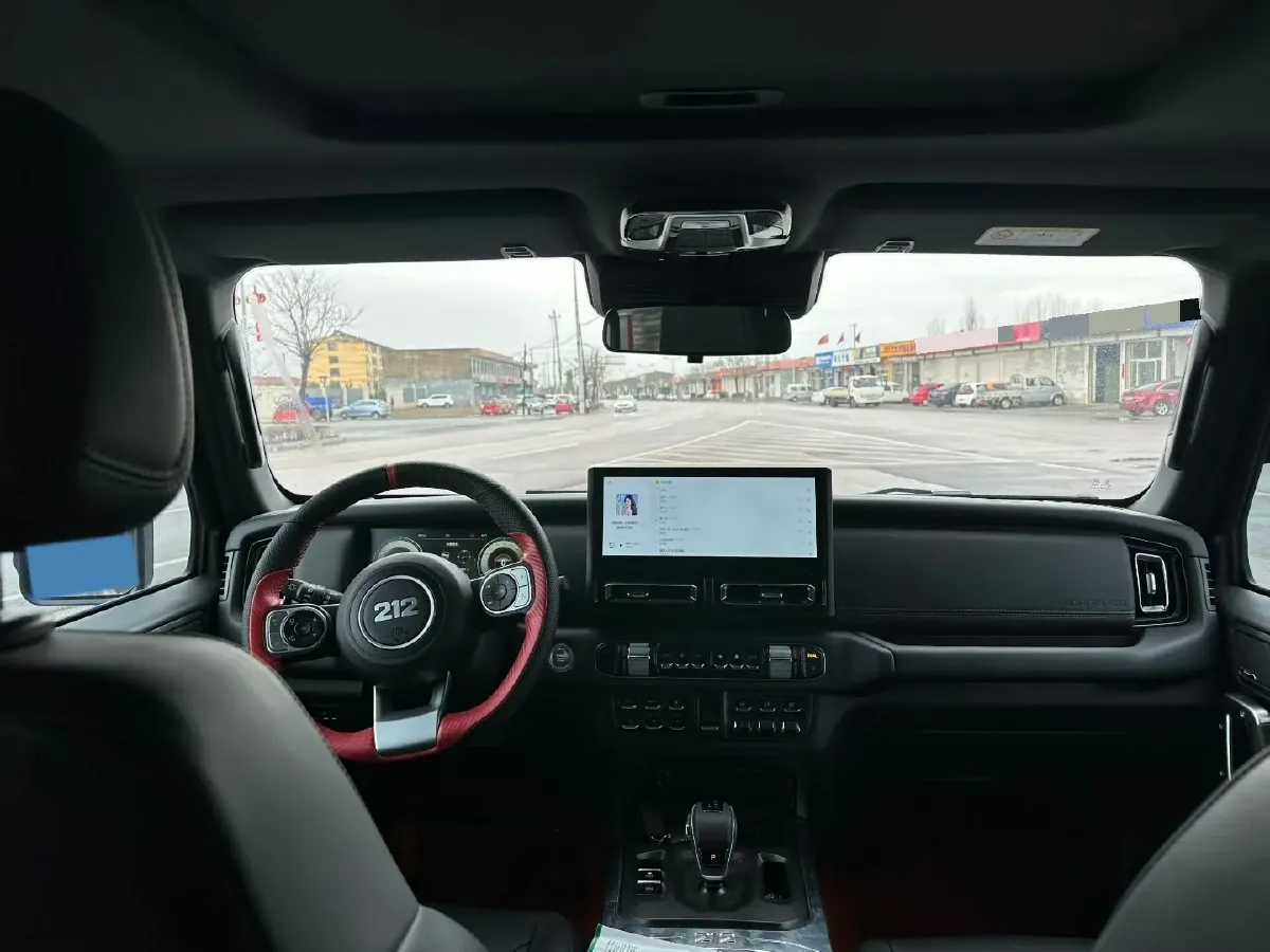 2024 212 212 T01 2.0T 252HP L4 8AT,autocango,china used car exporter,china ev exporter,chinese used car exporter,chinese used ev exporter