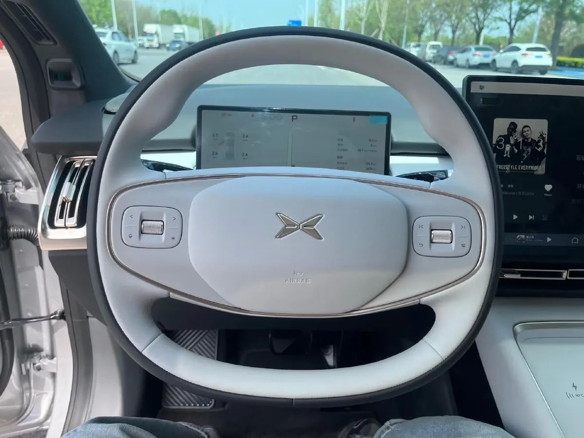 2024 Xpeng P7+ BEV 60.7KWH,autocango,china used car exporter,china ev exporter,chinese used car exporter,chinese used ev exporter