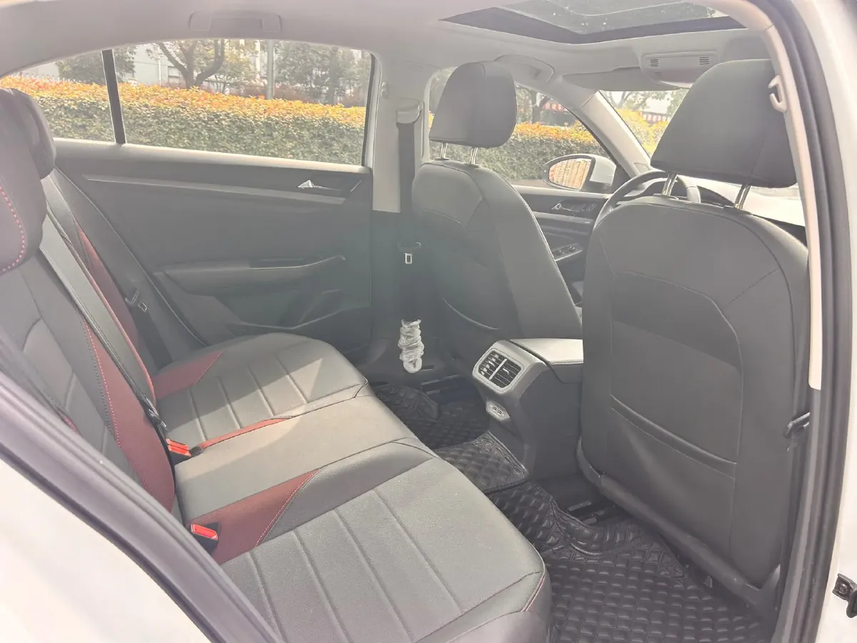 2021 Volkswagen Bora 1.4T 150HP L4 7DCT,autocango,china used car exporter,china ev exporter,chinese used car exporter,chinese used ev exporter