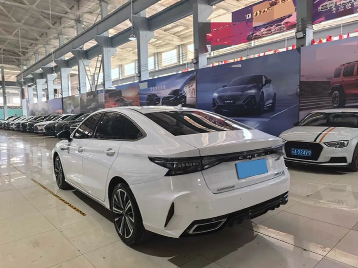 2022 Chery Arrizo 8 1.6T 197HP L4 7DCT,autocango,china used car exporter,china ev exporter,chinese used car exporter,chinese used ev exporter